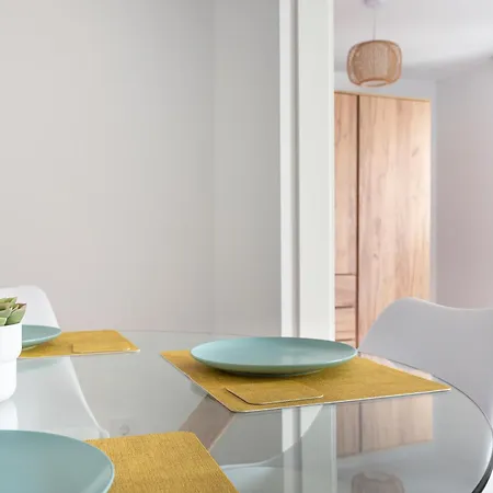Moderno Apartamento En El Centro De Apartman *