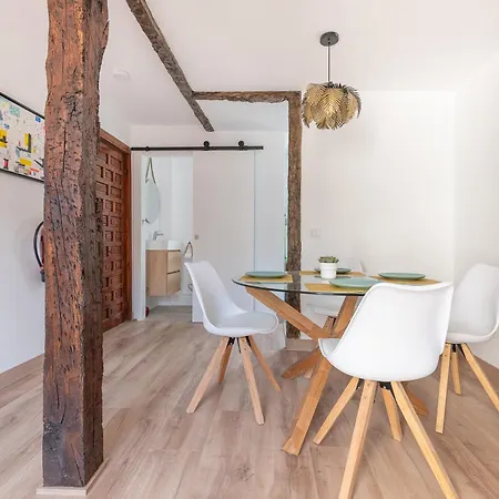 Apartman Moderno Apartamento En El Centro De *